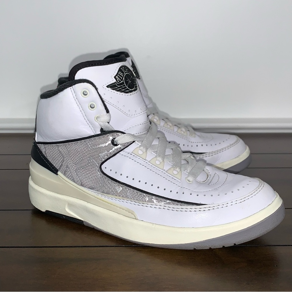 Nike Air Jordan 2 Retro Python 5.5Y Big Boys Shoes DQ8562-102  🚨(Retail $140)🚨